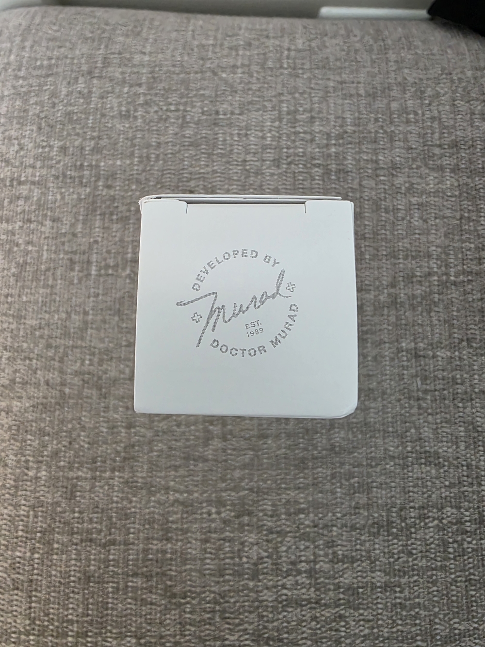 Murad Retinol Youth Renewal Oil Drops - BNIB - Picture 4 of 4